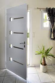 Optez pour la modernité d'un modèle plein de la gamme inspiration, balade, utopie ou essentielle aux lignes graphiques, discrètes et élégantes. Portes D Entree Alu Construction Et Pose De Portes Par Kiclos