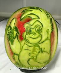 Epingle Par Thewiwan Le Neouanic Sur Thai Carving By Thewiwan Fruits Decoration Fruit Animaux Et Art Culinaire