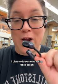 How to Make Walkie Talkie Earbuds Stay in Your Ear