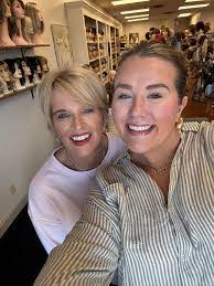 Kathy Nau's Instagram, Twitter & Facebook