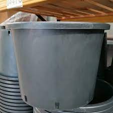 You can choose from shapes such as. Heavy Duty Plant Pots Large 25 Litre Spd Fife
