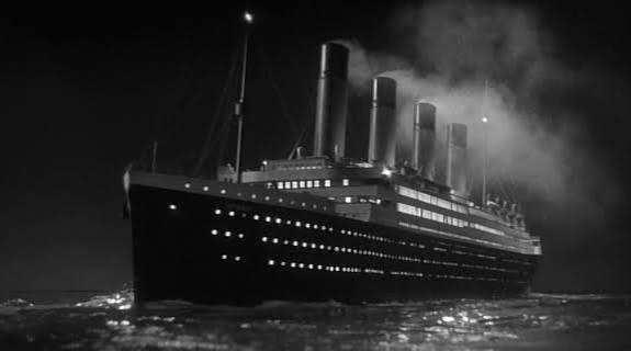 Titanic: A Night to Remember | Vivien Leigh and Laurence Olivier