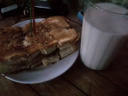 Selain roti, roti bakar eddy juga menyediakan mie instant dengan berbagai campuran. Jakarta Street Food Roti Bakar Eddy Cibubur