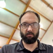 Luke Widger (lukewidger@)