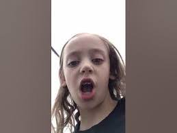 Danielle Heit's Instagram, Twitter & Facebook