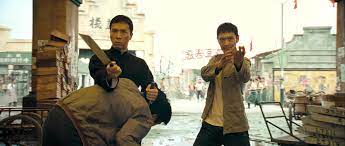 Trailer for the upcoming uk theatrical release of ip man out on 2nd october 2009. Ip Man 2 Legend Of The Grandmaster 2010 Filmaffinity