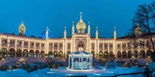 Tivoli, also known as tivoli gardens, is an amusement park and pleasure garden in copenhagen, denmark. Tivoli Kopenhagen Erfahrungen Tickets Fur Den Park 2021