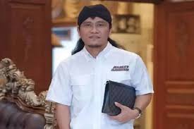 Kata kata gus miftah bijak : Gus Miftah Bicara Soal Miras Yang Diperbolehkan Begini Penjelasannya
