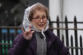 Sir cliff, who appeared alongside stubbs in the 1963 film summer holiday, described her as a wonderful actress. S7 Wwbktseqylm