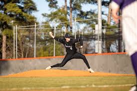 64 Honored at Senior Banquet