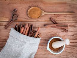 Could the jar of cinnamon on your spice rack be the secret to better skin, a healthier heart, lower blood sugar, and more? The Health Benefits Of Cinnamon Doccheck