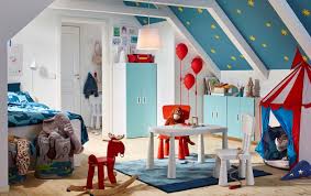 Fur Kinder Die Den Zirkus Lieben Kinderzimmereinrichtung Kinderzimmer Einrichten Kinderzimmer Einrichten Junge