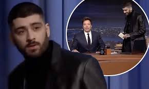 Zayn Malik makes a surprise appearance