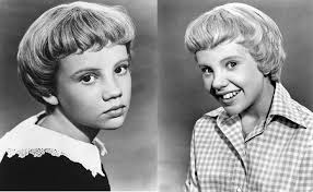 The Parent Trap ... Hayley in the dua.l ro.le as identica. twins Sharon  McKendrick and Susan Evers
