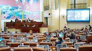 Este viernes 3 de septiembre se llevó a cabo la moción de censura contra la mintic, karen abudinen. Mufkxmjitplamm