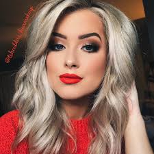 Classic Makeup Red Lip Blonde Hair Red Lipstick Makeup Blonde Blonde Hair Red Lips Red Hair Makeup