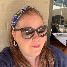 Joanne Garza (@jgarza105)