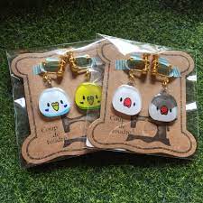 手乗り鳥さんのピアス 鳥 ハンドメイド アクセサリー アクセサリー 手作り
