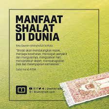 Kiblat di sebelah sana (sambil menujuk ke arah selatan). mereka salat dan membaut garis sesuai dengan arah salat mereka. Shahih Fiqih Manfaat Shalat Di Dunia Ibnul Qayyim Facebook