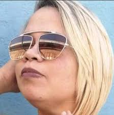 How to contact leaders in Macassar?