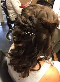 Whether you want to go with an updo, like a twisted bun or sleek ponytail, or a hairstyle that's just like your everyday look (with a little extra wow), these hairstyles are for women with short or long hair hair. 15 Beautiful Hairstyles For Mother Of The Bride 2021