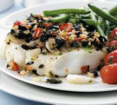 Avvolgeteli con le foglie di porro. Merluzzo In Crosta Di Pomodoro E Olive Ricetta E Cucina