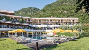 Così è la linea cosmetica di produzione propria biologicamente certificata del theiner's garten bio vitalhotel. 35 Travel Sudtirol Ideen Sudtirol Hotel Sudtirol Hotel