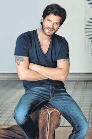 Kıvanç tatlıtuğ doğum tarihi:27/10/1983 (36 yaşında) doğum yeri: Brunette Partner Sought For Film Starring Kivanc Tatlitug Daily Sabah