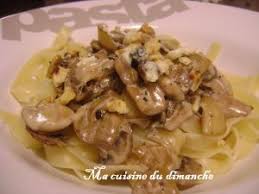 Tagliatelle Au Roquefort Noix Recette Poulet Mijoteuse Tagliatelles Fricassee De Poulet