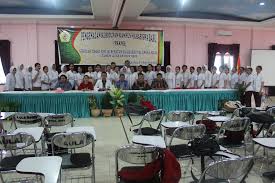 Terdapat beberapa pegunungan dan taman nasional yang ada di kalteng: Profil Sekolah Tinggi Ilmu Kesehatan Eka Harap