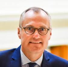 Cagle carrying most cash; Abrams attracts $1M in latest fundraising period  in governor's race