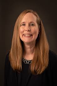 Liz Dill's Instagram, Twitter & Facebook