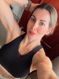 Jodi Leigh Miller >>> @jodileigh 🔥💪💯 #girlsmusclebeauty #girlswithmuscle  #bicepsflex #beauty #femalebiceps #femalebiceps #musclewoman #musclegirl  #strongwoman #girlswhoflex #flexbiceps #girlswithmuscle #girlswholift  #strongbeauty #gym #workout ...