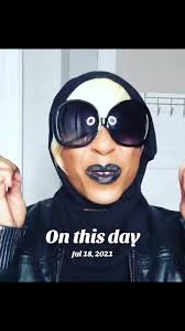 LiLi Washington/Evolutionist (@yblimited)'s videos with Sex and the City  (Main Theme)