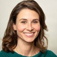 Lindsay Reeves's Instagram, Twitter & Facebook