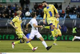 Ο αστέρας είναι μια ομάδα 12ετίας στην ελίτ της χώρας με λιγότερα από 400 παιχνίδια, μέχρι τώρα. Lamia Asteras Tripolhs O Ingklesias X Alase Th Bradia Gia Toys F8iwtes Video