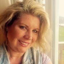 Heather Tooley's Instagram, Twitter & Facebook