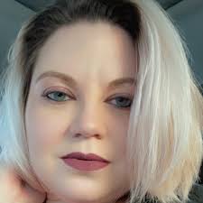 Amanda Henry Email & Phone Number