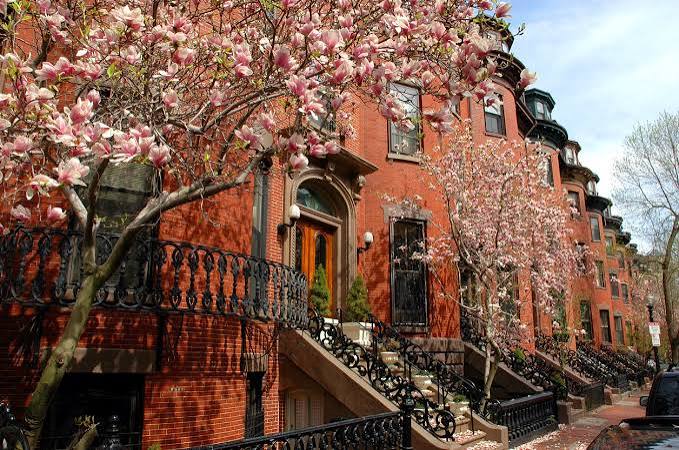 feature image of Best Neighborhoods to Buy a Home in Boston in 2026: A Local Homebuyer's Guide