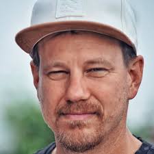 Florian Mack (@the.a.i.designer) • Threads, Say more