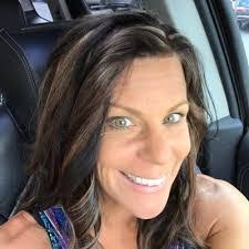 Amy Bryson's Instagram, Twitter & Facebook