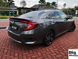 She drove off happily in her car. Review Honda Civic 1 5 Tc P Buy This Or Wait For The New One Bigwheels My