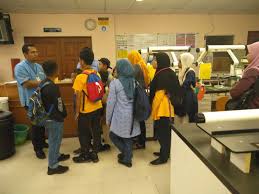 Universiti malaya fakulti, the universiti of malaya is the oldest university in malaysia and it has different faculties that offer different programmes. Lawatan Ke Universiti Malaya Dan Putrajaya