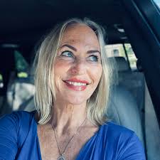 May Britt Renee Dale added a new photo.