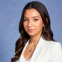 10+ "Farrah Robinson" profiles