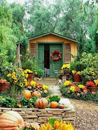 Wie Gestalte Ich Meinen Garten Im Herbst 30 Sch Ne Garten Dekoration Diy Garten Dekoration Diy Garten Dek Fall Garden Decor Autumn Garden Garden Decor