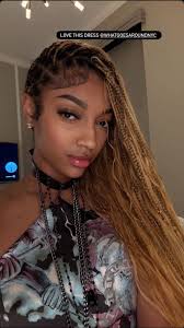 Selfie first big kiss to all my followers!! ❤️😘