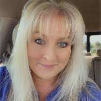 Amy Briscoe's Instagram, Twitter & Facebook