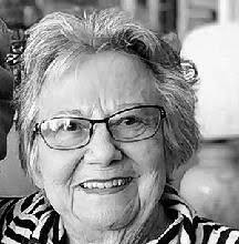 Dorothy Bowling's Instagram, Twitter & Facebook