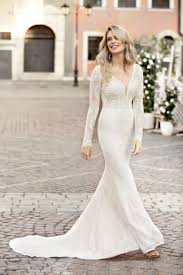 Brautkleider hochzeitskleider hochzeitsanzüge brautmode und mehr herzlich willkommen! Mode De Pol Brautkleider 2021 Designer White And Night